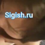 Бул кыргыз кыз озуна анан амына коток алып жатат